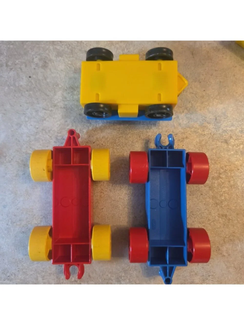 32 Piece Lot Lego DUPLO Building Blocks Vehicles AS IS Trees Vintage